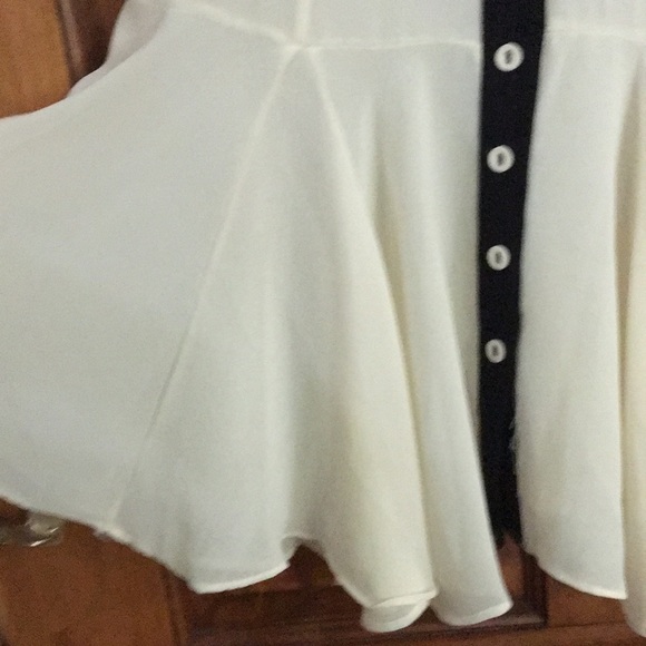 NWOT/Semi- Sheer Button-Up Tank Blouse w/ Collar - Picture 6 of 8